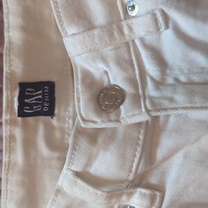 EUC GAP Optic White Denim Curvy True Skinny Jeans size 29/8 Regular Stretchy